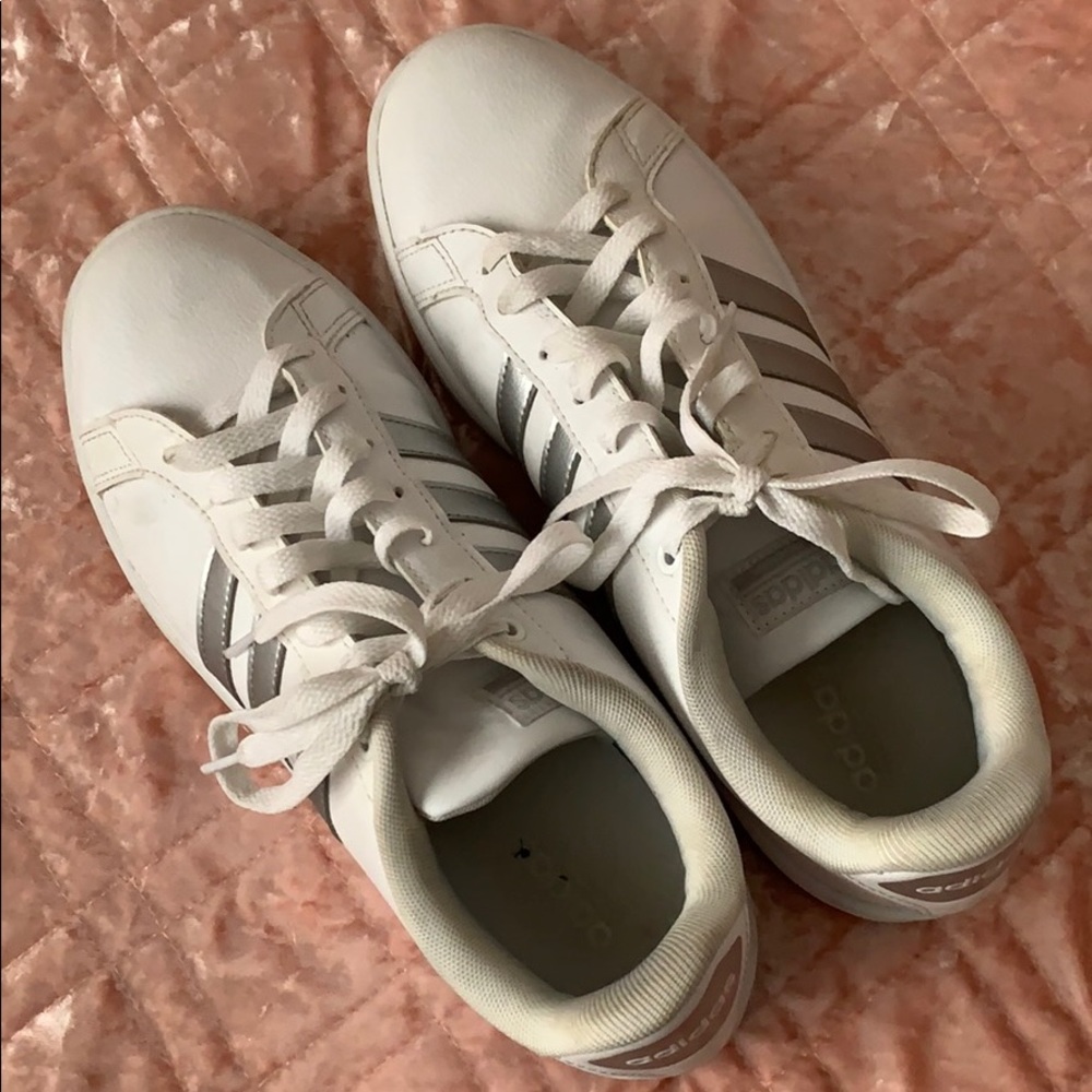 cloud foam adidas white with silver detailing